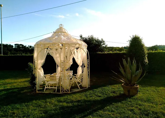 In Montecarlo Lucca - Toskana 23965 San Piero in Campo (Tuscany)